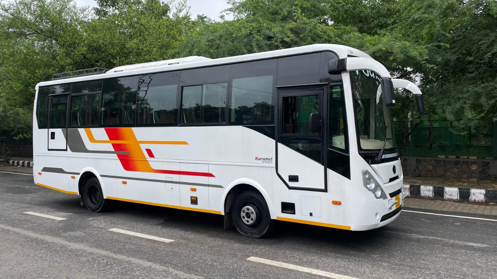India.ch tour bus exterior